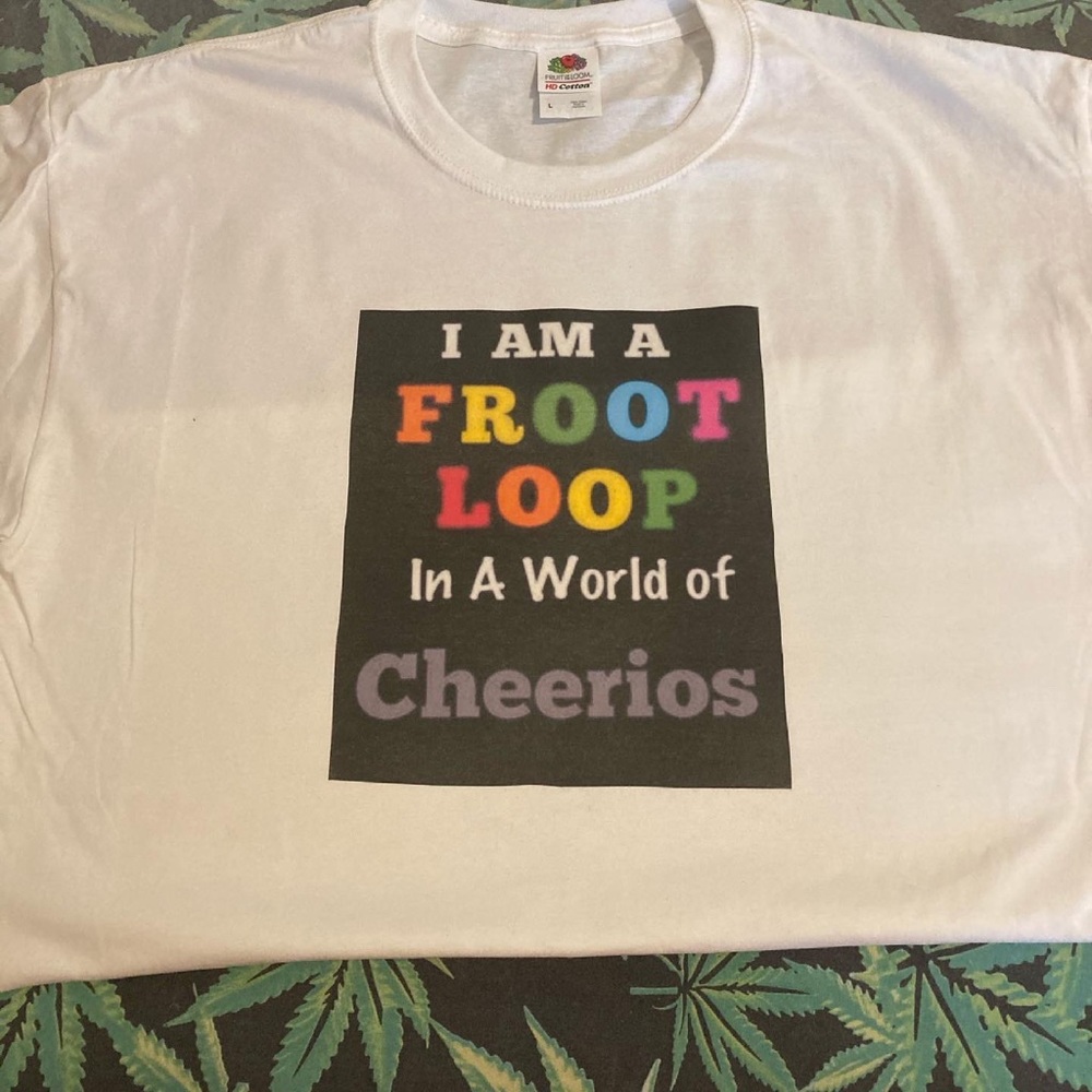 Rainbow pride graphic t shirt size large